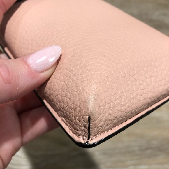 ‼️SOLD‼️Kate Spade Mini Pebble Leather Crossbody - Picture 3 of 7